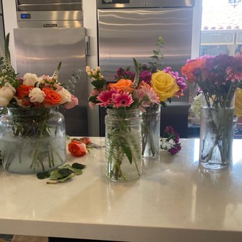 Le Cafe De La Plage - Flowers - Coffee & Tea Near Me - Malibu, California Le Cafe De La Plage - Flowers - Coffee & Tea Near Me - Malibu, California