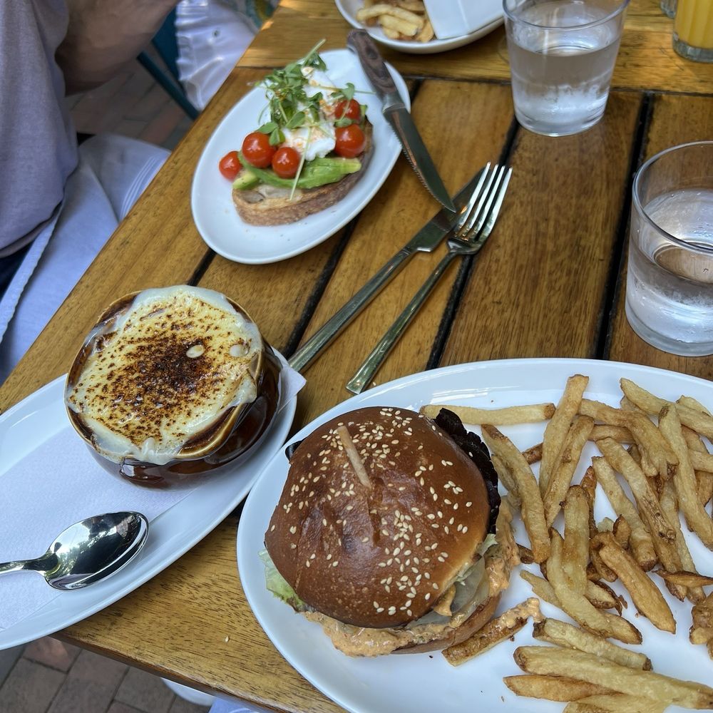 Or The Whale - Burger and French onion soup - Breakfast & Brunch Near Me - Nantucket, Massachusetts Or The Whale - Burger and French onion soup - Breakfast & Brunch Near Me - Nantucket, Massachusetts