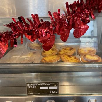 Sheng Kee Bakery & Cafe - Portuguese egg tart - Bakeries Near Me - Daly City, California