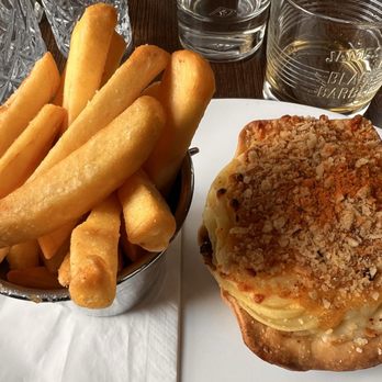 The Norseman - Cottage Pie. - Pubs Near Me - Dublin, D The Norseman - Cottage Pie. - Pubs Near Me - Dublin, D