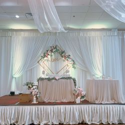 Phuong Trinh - Stage decor @Happy Garden (small room)