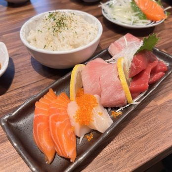 Shoryuken - Sashimi lunch - 10 pieces with rice on the side - Hot Pot Near Me - South San Francisco, California Shoryuken - Sashimi lunch - 10 pieces with rice on the side - Hot Pot Near Me - South San Francisco, California