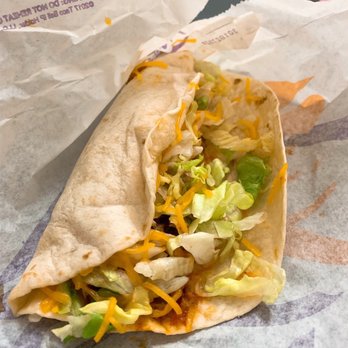 Taco Bell - Beef soft taco - Fast Food Near Me - Oak Lawn, Illinois