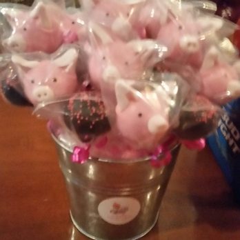 Cosmic Cakery - The strawberry champagne ones were sooo good. - Bakeries Near Me - San Antonio, Texas