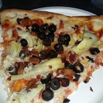 NY Pie - Artichoke, bacon, olive and garlic. It was really good and the crust was amazing too. - Pizza Near Me - Santa Rosa, California NY Pie - Artichoke, bacon, olive and garlic. It was really good and the crust was amazing too. - Pizza Near Me - Santa Rosa, California