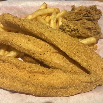 Sam's Southern Eatery Killeen - Fried fish and fried oysters - Chicken Shop Near Me - Killeen, Texas Sam's Southern Eatery Killeen - Fried fish and fried oysters - Chicken Shop Near Me - Killeen, Texas