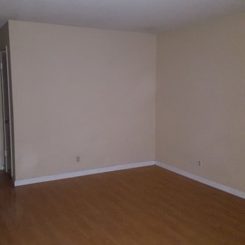 Tierney & Company - This is the apartment on Scott, we left this place clean and Tierney charged us a cleaning fee....seriously?!! - Property Management Near Me - Sunnyvale, California