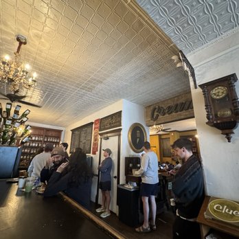 Bourgeois Pig Cafe - Coffee & Tea Near Me - Chicago, Illinois