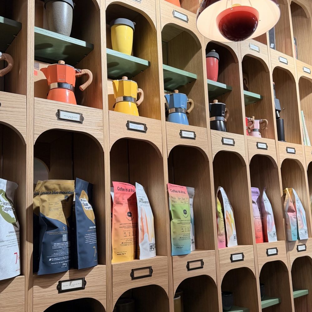 Coffee Studio 7Gr - Coffee & Tea Near Me - Milan, Michigan