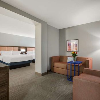 Hampton Inn Linden - Guest room - Hotels Near Me - Linden, New Jersey Hampton Inn Linden - Guest room - Hotels Near Me - Linden, New Jersey