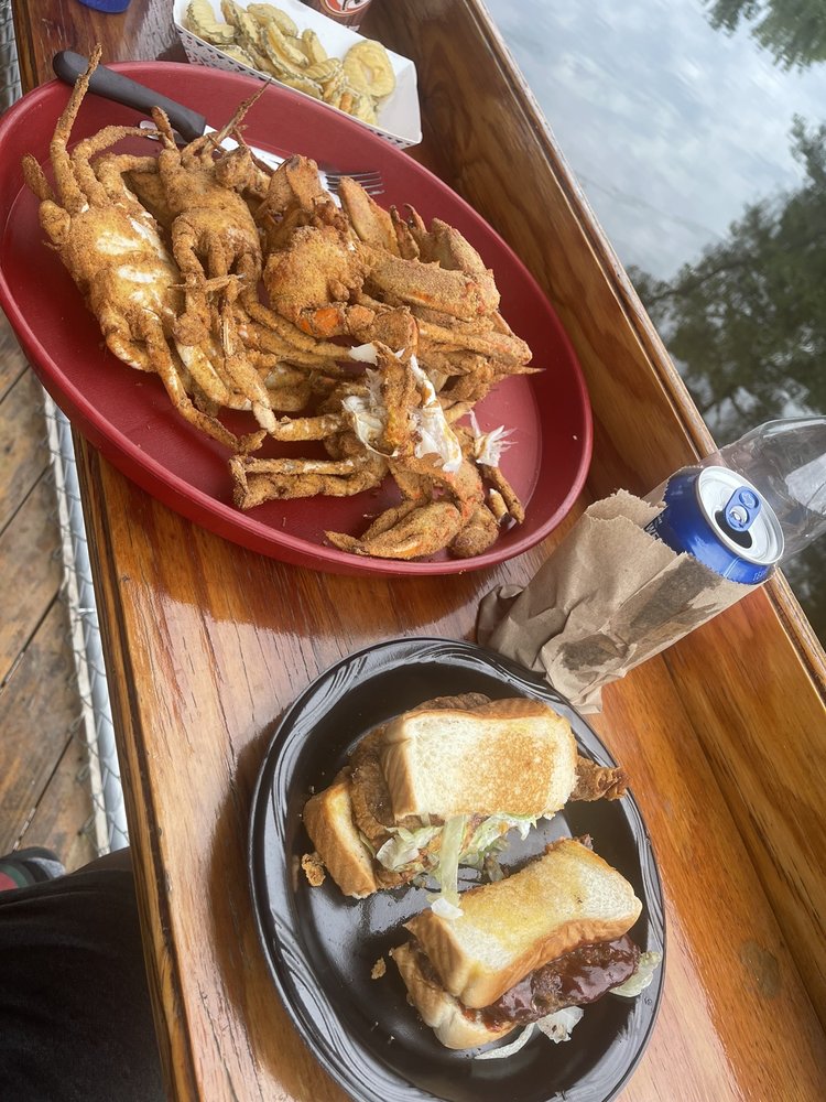 BLUEBIRD FISH CAMP - 79 Photos & 46 Reviews - 102 N Farragut Ave