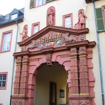 Schloss Homburg - Main gateway from the town. - Landmarks & Historical Buildings Near Me - Bad Homburg, HE
