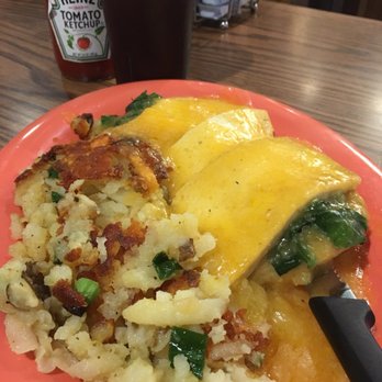 The Potholder Cafe - Vegan Benedict - Breakfast & Brunch Near Me - Long Beach, California The Potholder Cafe - Vegan Benedict - Breakfast & Brunch Near Me - Long Beach, California