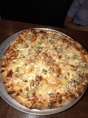 Vinny's Pizza by null
