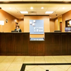 Holiday Inn Express & Suites Denison North-Lake Texoma