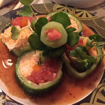 Sushi Sumo - Gardena roll!! yumaaaaaaay! - Sushi Bars Near Me - Gardena, California Sushi Sumo - Gardena roll!! yumaaaaaaay! - Sushi Bars Near Me - Gardena, California