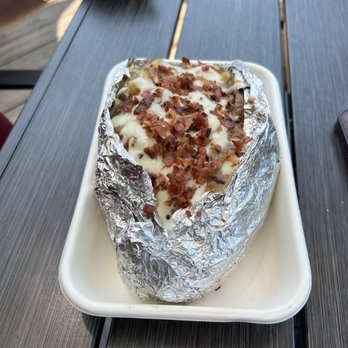 Belly’s On The Brazos - Crawfish etoufee stuffed baked potato - New American Near Me - Freeport, Texas Belly’s On The Brazos - Crawfish etoufee stuffed baked potato - New American Near Me - Freeport, Texas