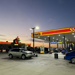 Love's Travel Stop - Love's