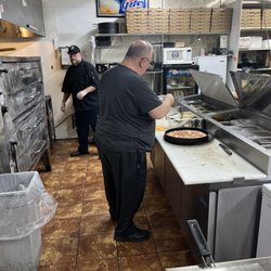 Mama Cookin Papa Eatin - Never trust a thin chef