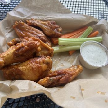 Painted Rooster - Chicken Wings Near Me - Charlotte, North Carolina