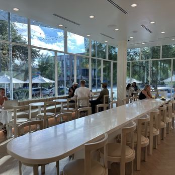 La La Land - Inside - Cafes Near Me - Austin, Texas