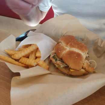 Beef 'n Bun - Burger and fries - Burgers Near Me - El Cajon, California Beef 'n Bun - Burger and fries - Burgers Near Me - El Cajon, California