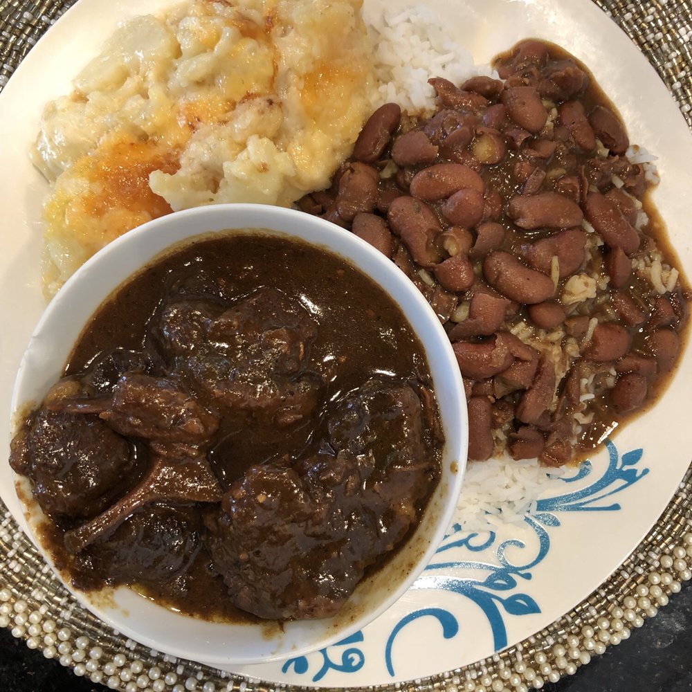 Ruthies Caribbean Kitchen - Ox tails, scalloped potatoes, rice& beans - Caribbean Near Me - Vallejo, California