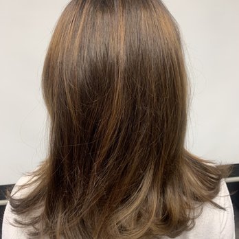 Voss Salon - Hair cut and low lite - Hair Salons Near Me - Costa Mesa, California Voss Salon - Hair cut and low lite - Hair Salons Near Me - Costa Mesa, California