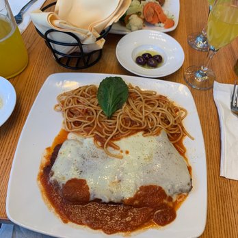Verde on Smith - Chicken Parmigiana - Italian Near Me - Brooklyn, New York Verde on Smith - Chicken Parmigiana - Italian Near Me - Brooklyn, New York