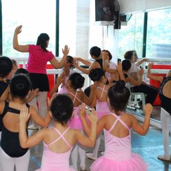 Ana Emata School of Classical Ballet
