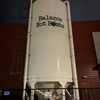 Worthy Brewing - Breweries Near Me - Bend, Oregon