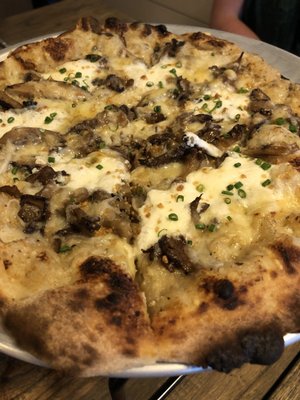 Etta Bucktown by null