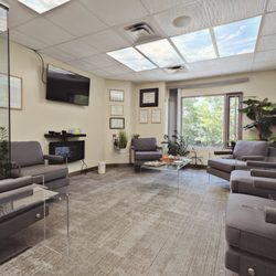 Oakton Dental Implants & Endodontics - Dr. Matri - Oakton Dental Implants & Endodontics - Dr. Matri