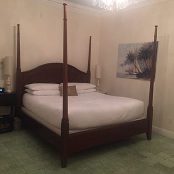 The Southernmost House - Hotels Near Me - Key West, Florida