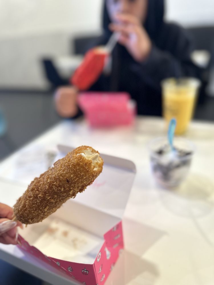 DEVIL & ANGEL DESSERTS Updated July 2024 210 Photos & 81 Reviews 3336 N Texas St