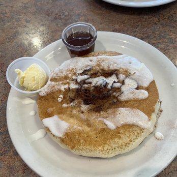 Pancake Cottage - Cinnamon roll pancakes - Breakfast & Brunch Near Me - Avalon, California