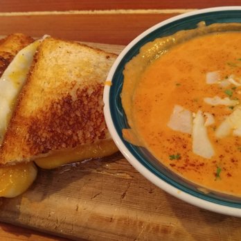 The Hideout Kitchen - Grilled cheese and tomato soup - New American Near Me - Lafayette, California The Hideout Kitchen - Grilled cheese and tomato soup - New American Near Me - Lafayette, California