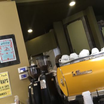 Colectivo Coffee On the Square - Coffee & Tea Near Me - Madison, Wisconsin Colectivo Coffee On the Square - Coffee & Tea Near Me - Madison, Wisconsin