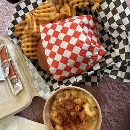 CARLITOS CRISPN CHICKEN & BAR - Updated October 2025 - 45 Photos & 57 ...