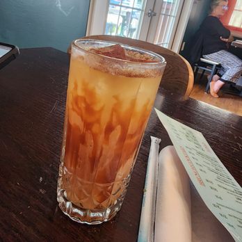 Toast + Tonic Creative Kitchen - Caramel apple pie mocktail - Breakfast & Brunch Near Me - Mystic, Connecticut