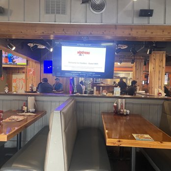 Hooters - Restaurant - Sports Bars Near Me - Odessa, Texas Hooters - Restaurant - Sports Bars Near Me - Odessa, Texas