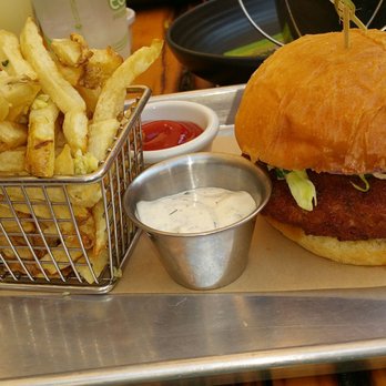 Freehouse - Turkey burger and garlic fries - Bars Near Me - Berkeley, California