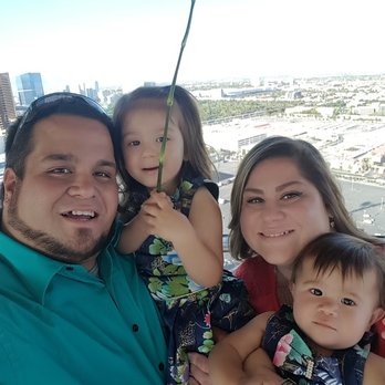 The High Roller - Visiting on Mother's Day - Amusement Parks Near Me - Las Vegas, Nevada