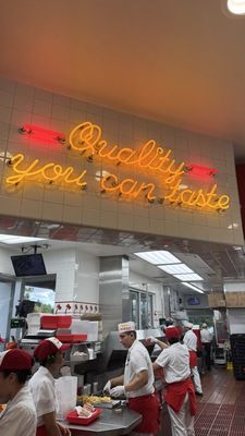 In-N-Out Burger by null