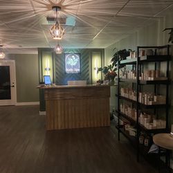 Body Spa - Front desk