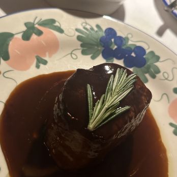 Bellini - Providence - Filet minon - Italian Near Me - Providence, Rhode Island Bellini - Providence - Filet minon - Italian Near Me - Providence, Rhode Island