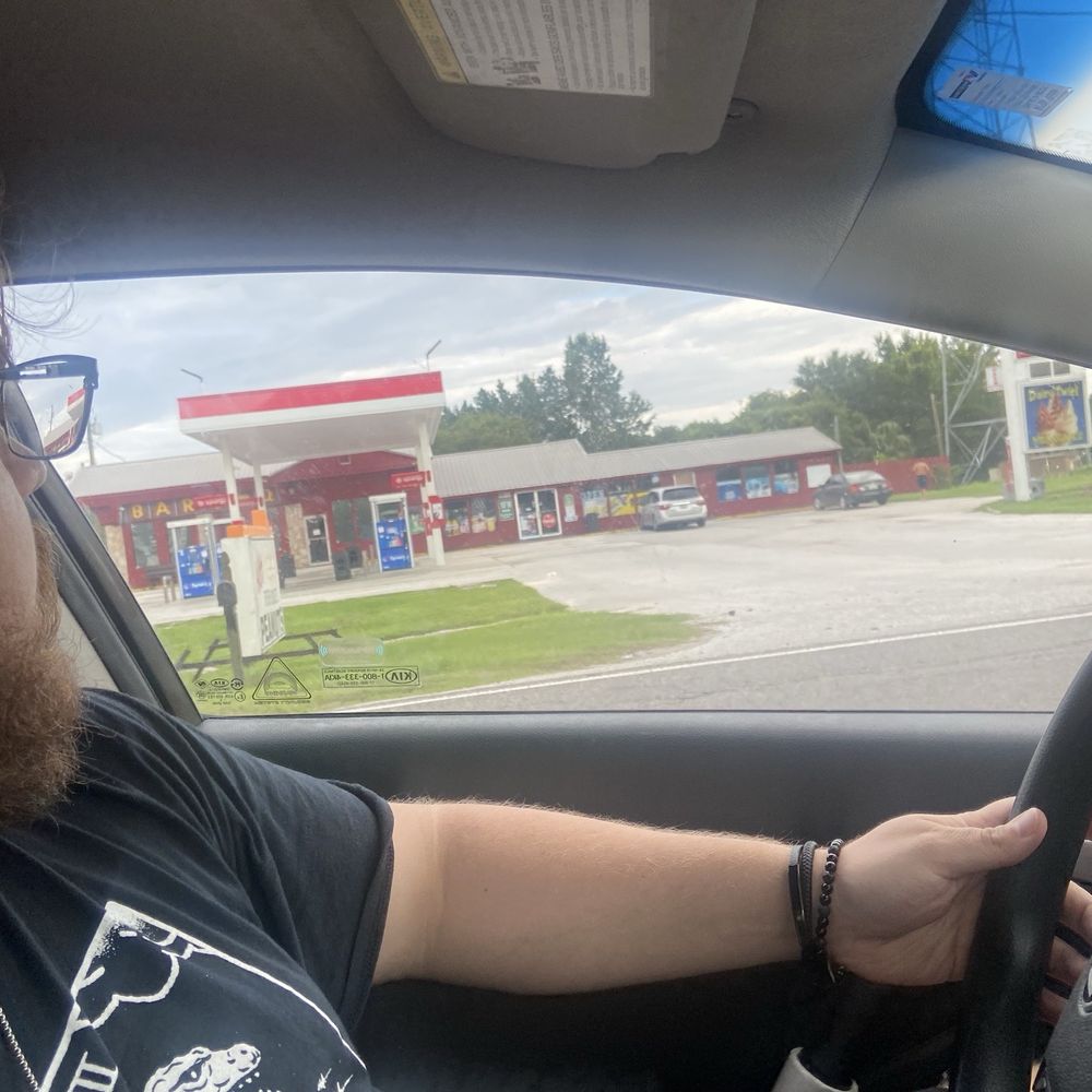 Mobil - this is what it really looks like since all the photos online are fake - Gas Stations Near Me - MICANOPY, Florida Mobil - this is what it really looks like since all the photos online are fake - Gas Stations Near Me - MICANOPY, Florida