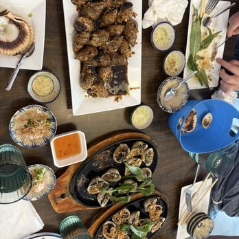 Bun & Oc Everett - Snails, clams, Thai seafood sauce - Vietnamese Near Me - Everett, Washington