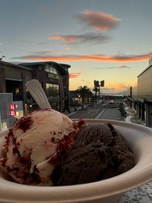 Humphry Slocombe Bay Street by null