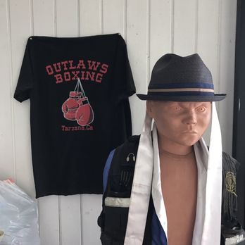 Outlaws Boxing Gym - Gyms Near Me - Tarzana, California Outlaws Boxing Gym - Gyms Near Me - Tarzana, California